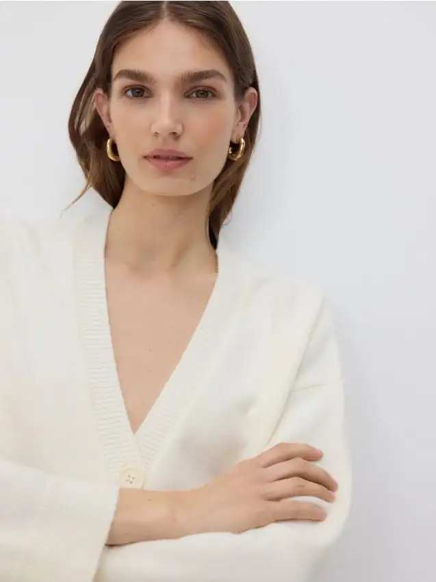 Cardigan con bottoni Colore nude