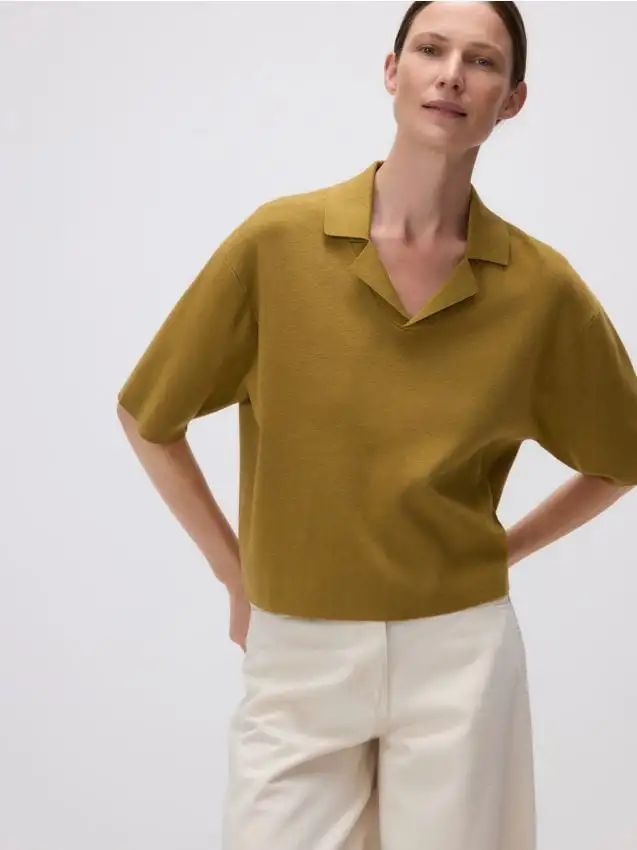Blusa con colletto Colore verde oliva caldo