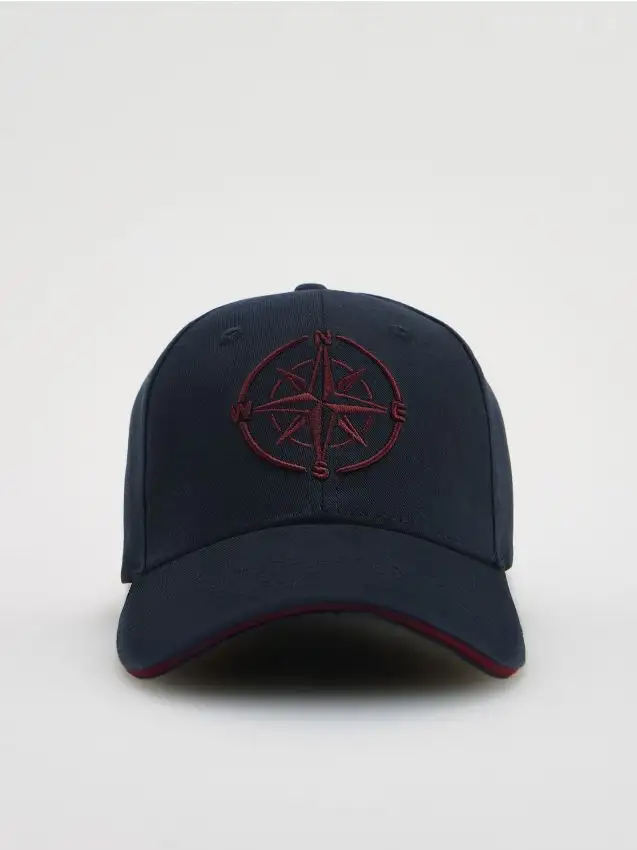 Cappello da baseball con ricamo Colore blu scuro