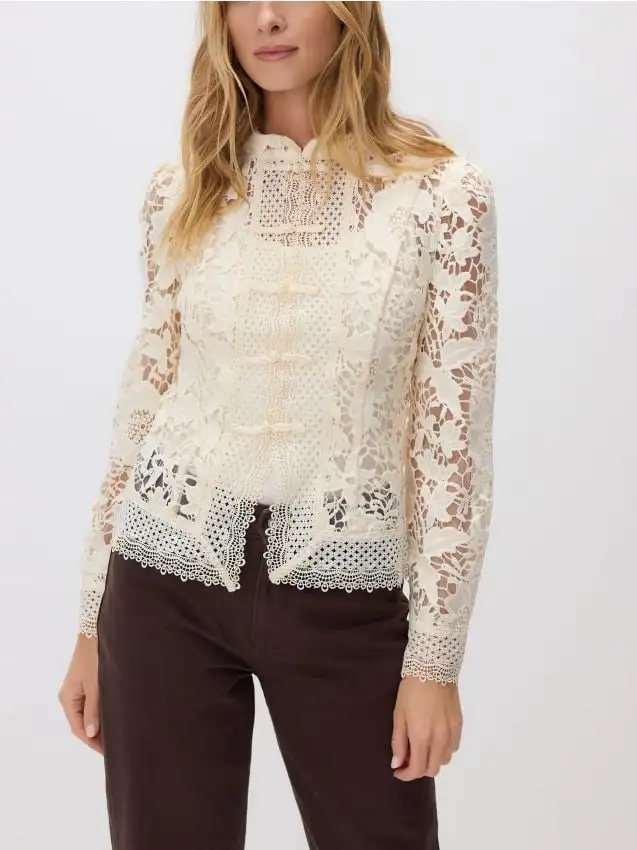 Blusa in pizzo Colore panna