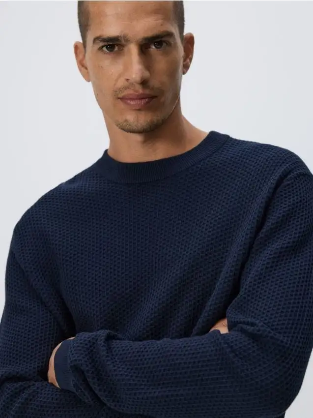 Maglione strutturato Colore blu scuro