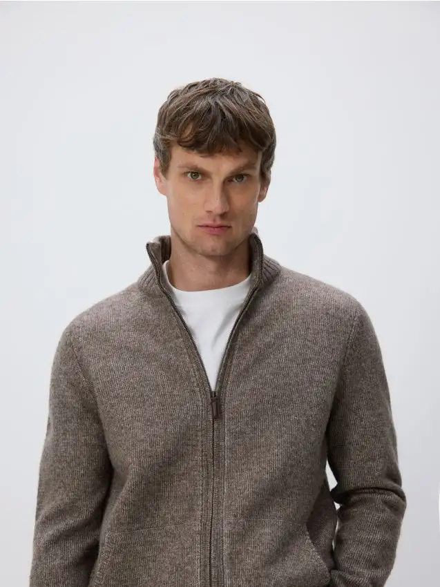 Maglione a collo alto con misto lana Colore marrone scuro