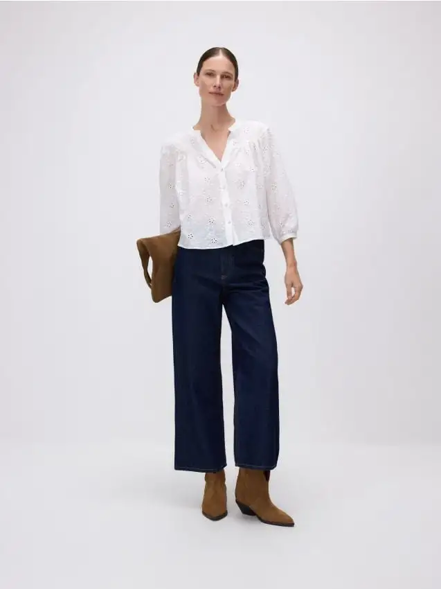 Camicia con lavorazione traforata Colore panna