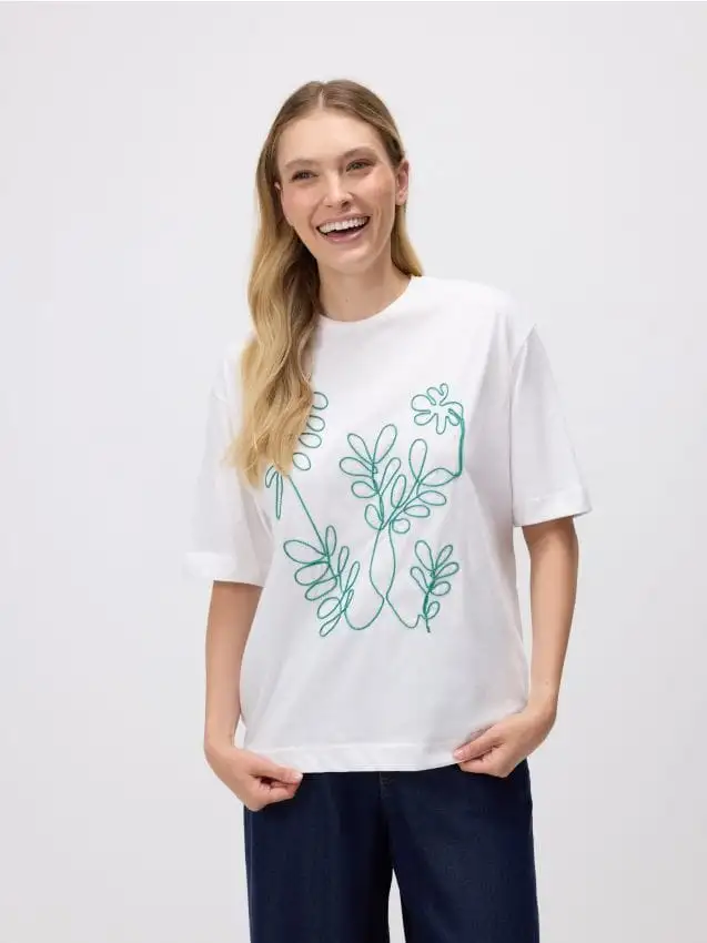 Camiseta con bordado Colore verde