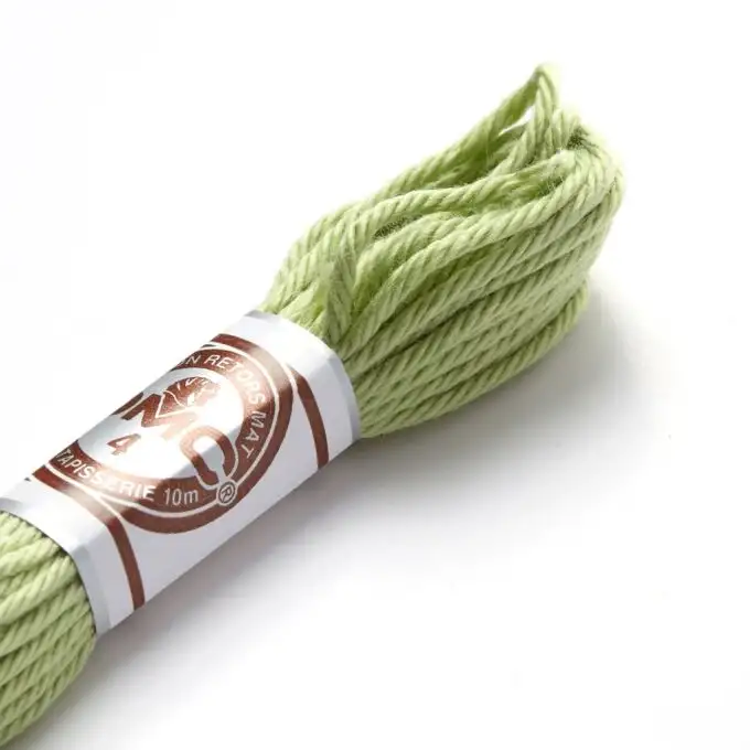 Filo da ricamo ritorto opaco verde - COL 2472