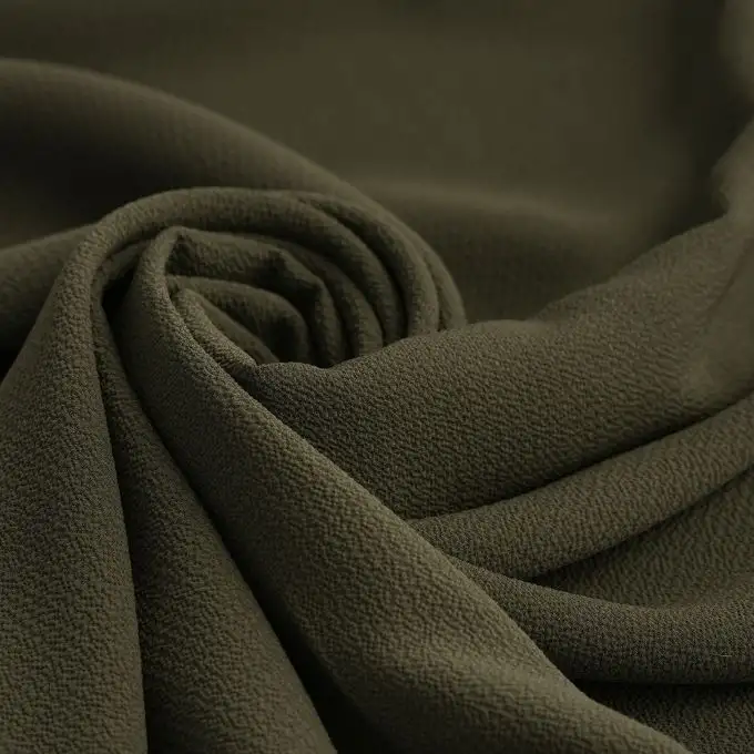 Tessuto velato crêpe tinta unita kaki