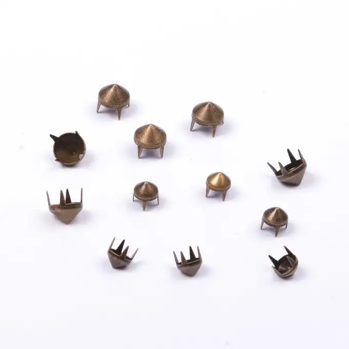 Set di 12 artigli rotondi a punta bronzo 6 e 8 mm