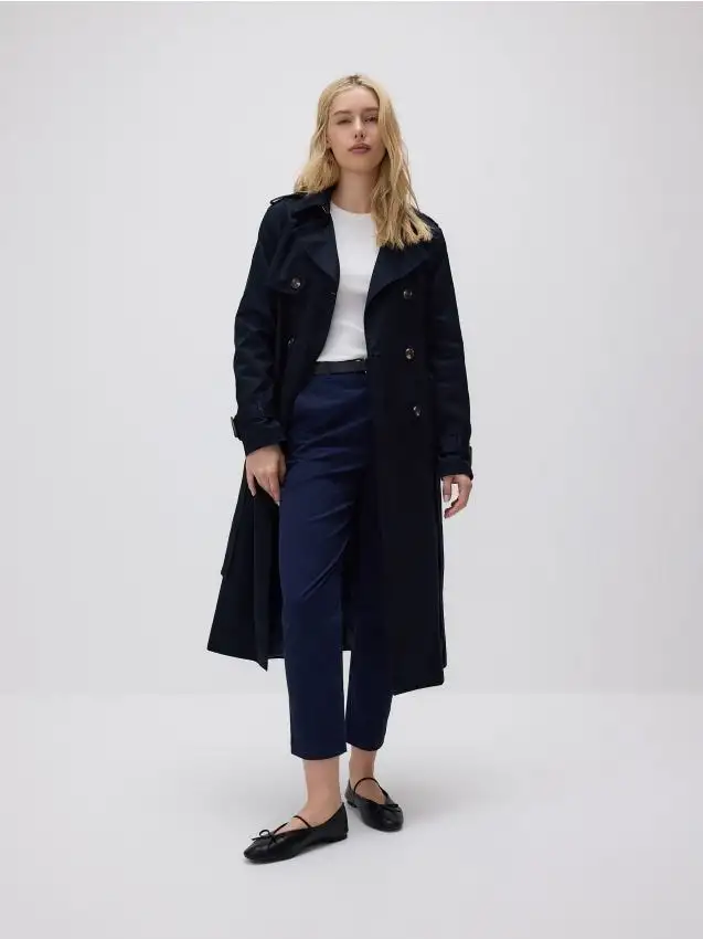 Pantaloni chino con cintura Colore blu scuro