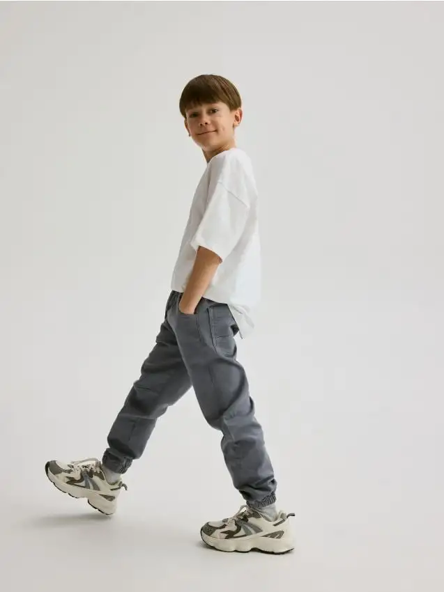 Joggers elasticizzati Colore blu scuro