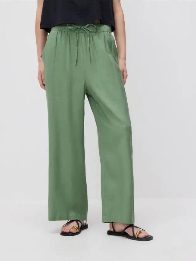 Pantaloni palazzo Colore verde