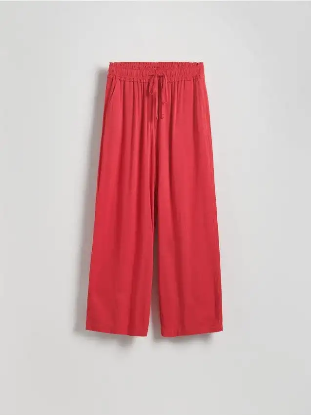 Pantaloni ampi in viscosa  Colore rosso