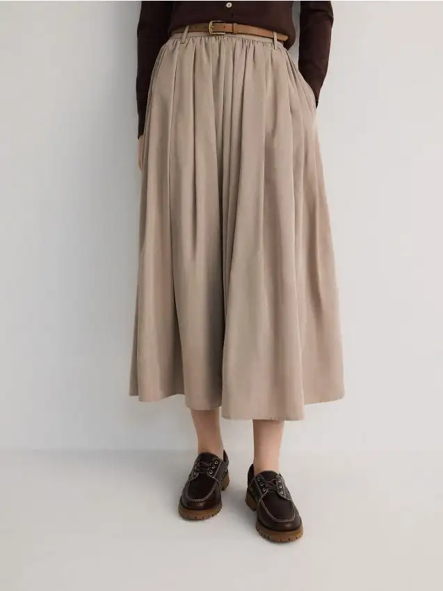 Ladies` skirt & belt Colore beige