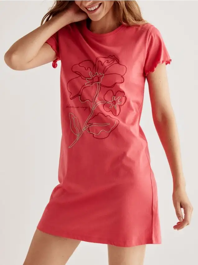 Camicia da notte con ricamo traforato Colore rosso