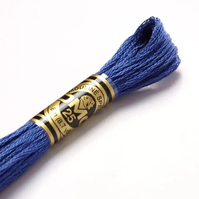 Filato mouliné da ricamo tonalità blu COL 797