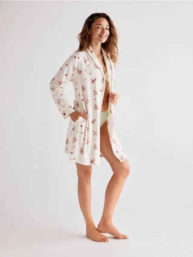 LADIES` DRESSING GOWN Colore panna