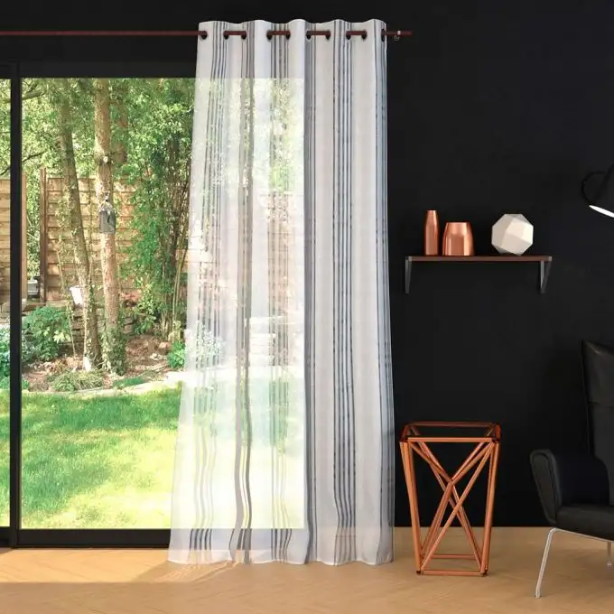 Tessuto velo piccole righe