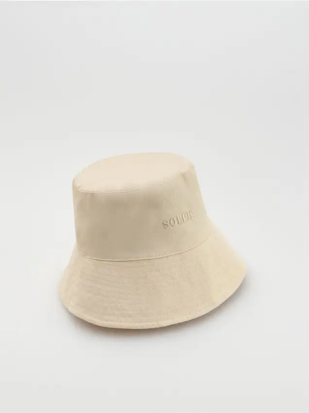 Cappello bucket con scritta ricamata Colore panna