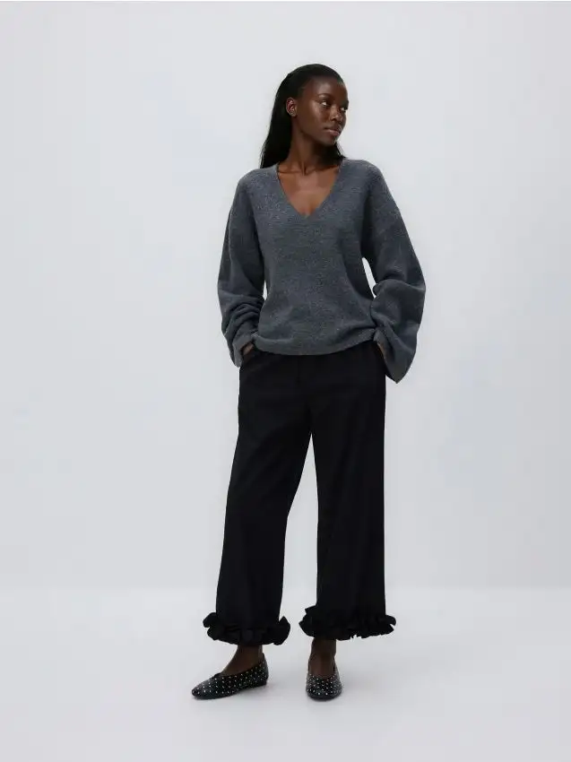 Maglione con manica ampia Colore grigio scuro