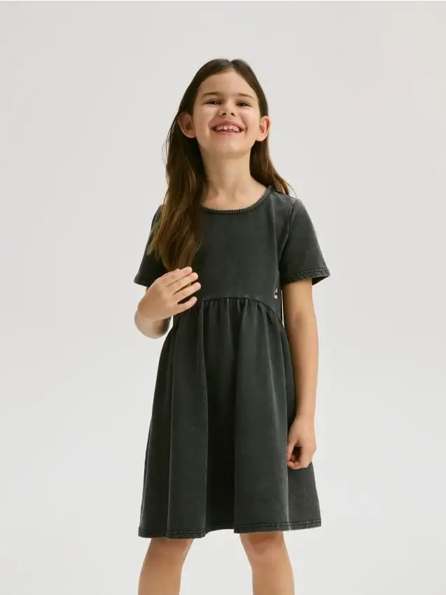 Abito con effetto slavato Colore nero