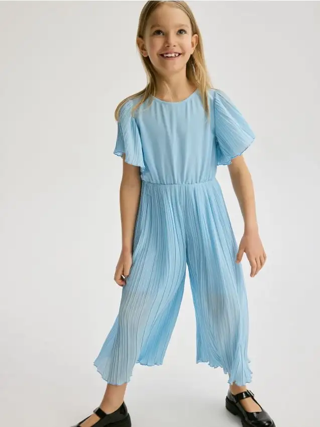 Tuta con maniche corte Colore blu pallido