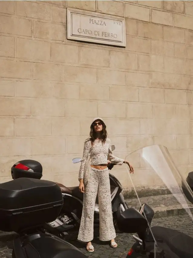 Pantaloni traforati Colore grano