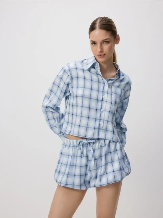 Camicia corta a quadri Colore blu pallido