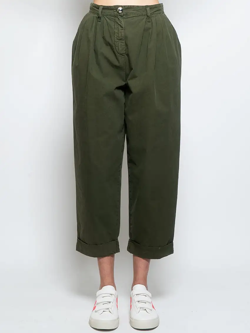 Pantaloni Carrot Fit con Pinces Verde
