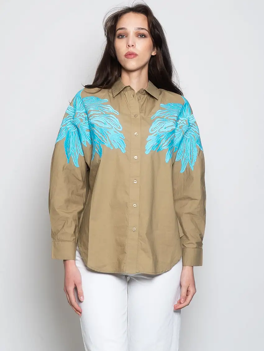 Camicia con Ricami a Foglia Verde