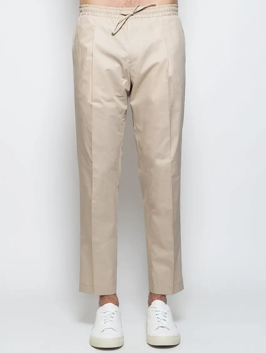 Pantaloni con Coulisse e Pinces Beige