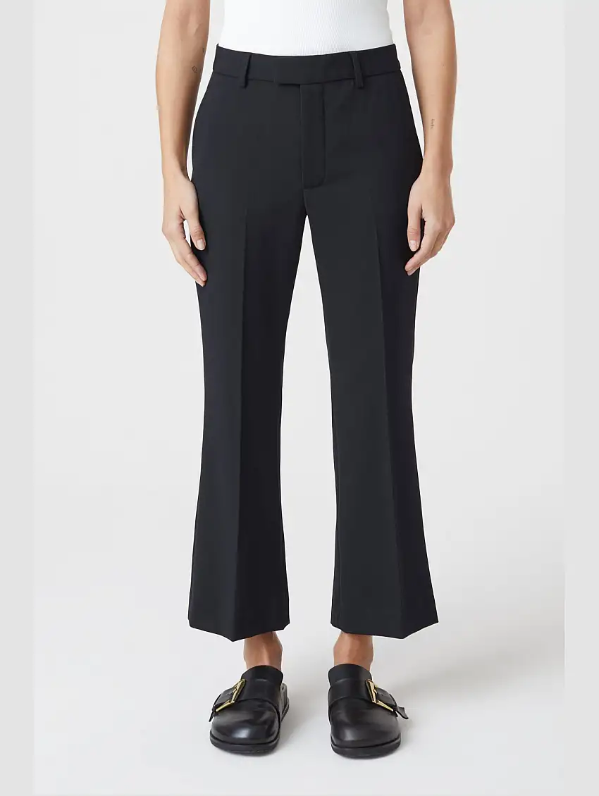 Pantaloni con Linea Svasata Nero