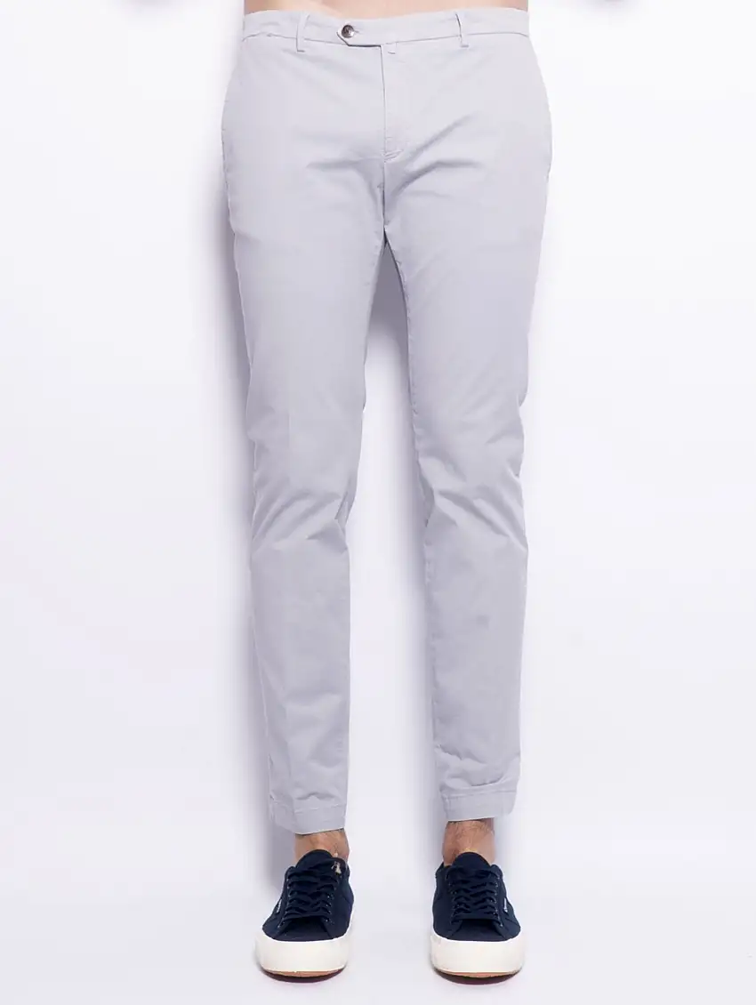 Pantaloni Slim in Gabardine di Cotone Grigio