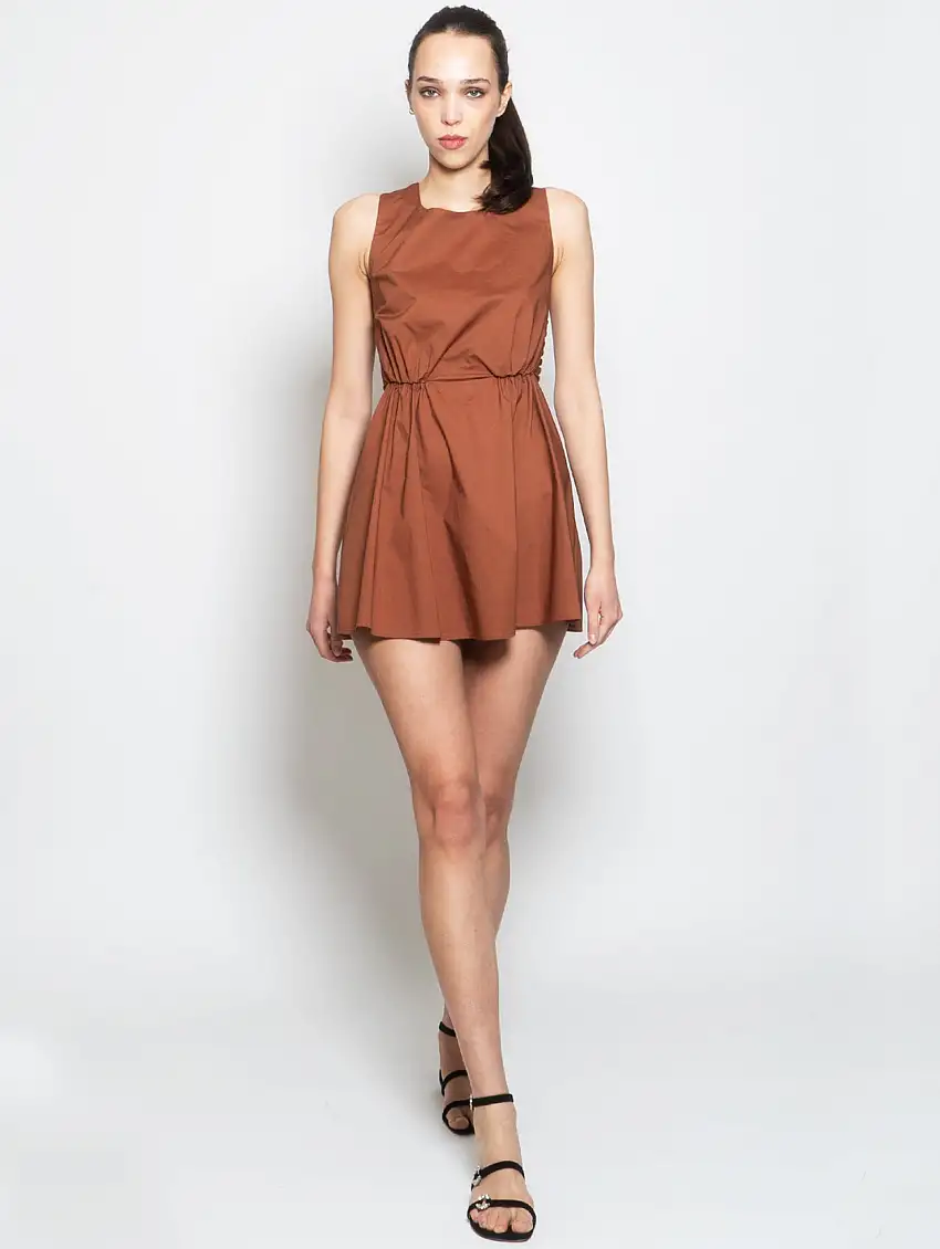 Abito Corto con Dettaglio Cut Out Cacao