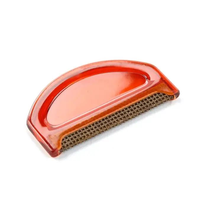 Spazzola pelucchi per maglione