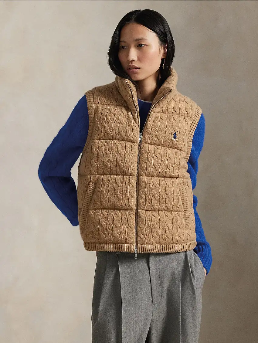 Gilet Imbottito in Maglia a Trecce Cammello