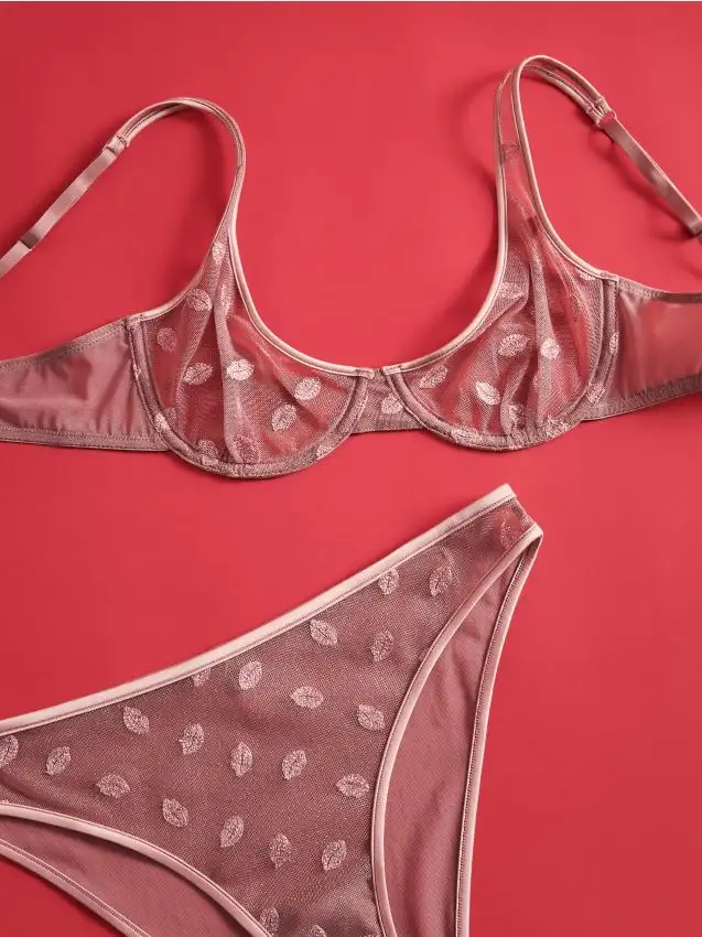 Slip con filo metallico Colore rosa cipria