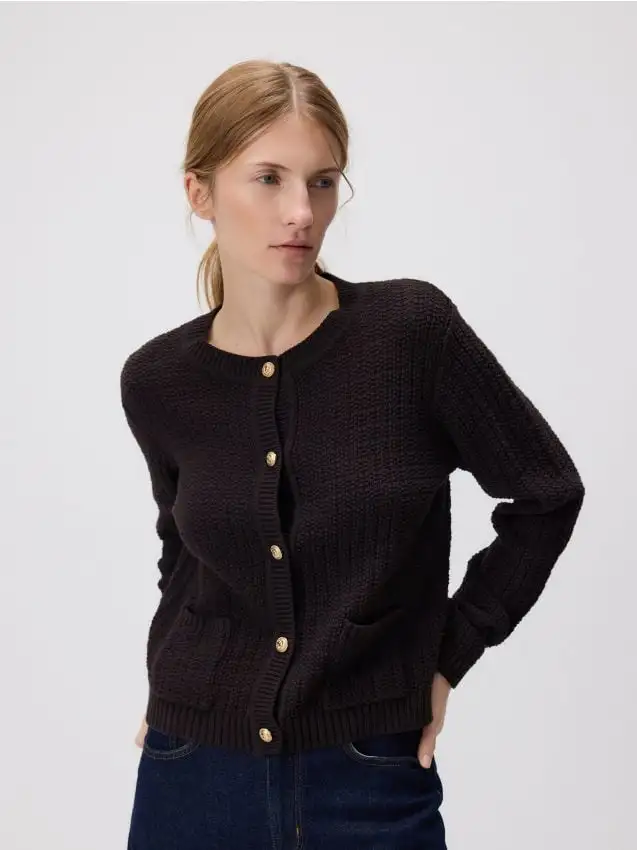 Cardigan con bottoni decorativi Colore marrone