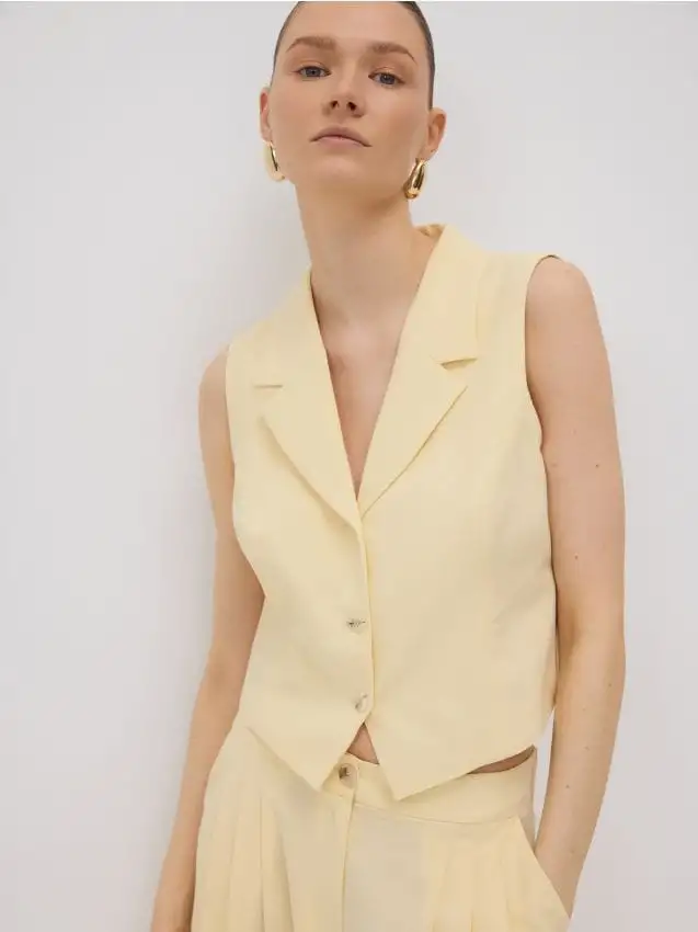 Gilet con lino Colore giallo chiaro