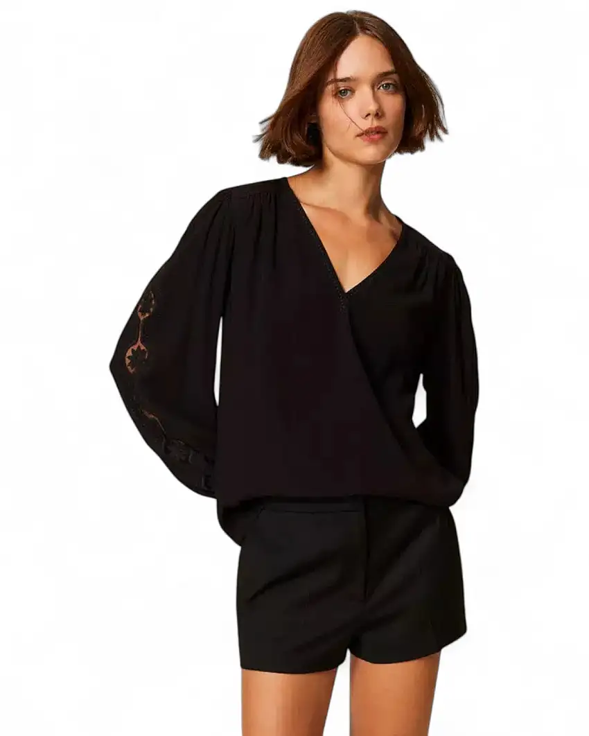 Blusa Crêpe con Ricami Eleganti Nero