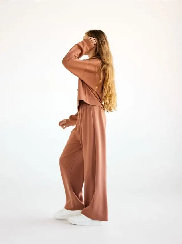 Pantaloni wide leg Colore caffè