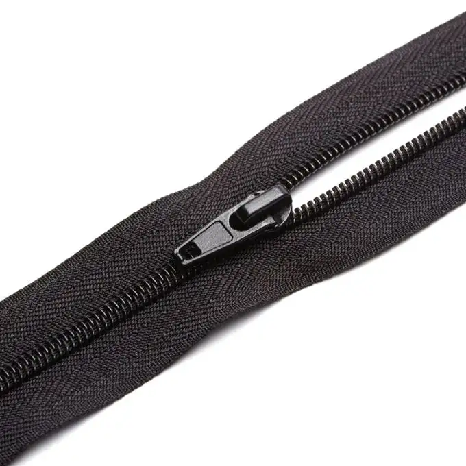 Chiusura a spirale numero 5 con cursori nero