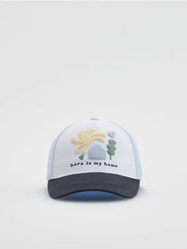 Cappello con visiera e applicazione Colore multicolore