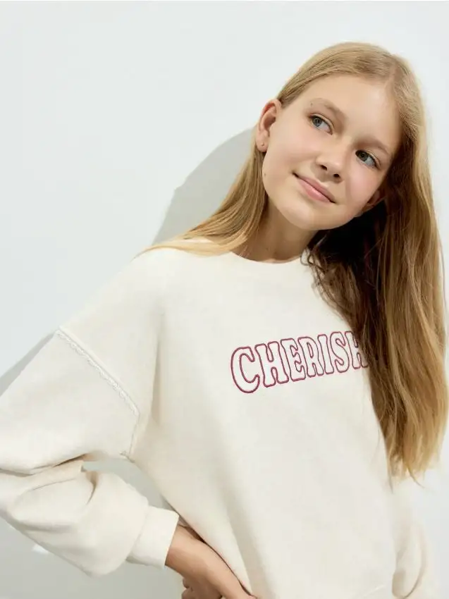 Felpa con cappuccio con slogan ricamato Colore beige