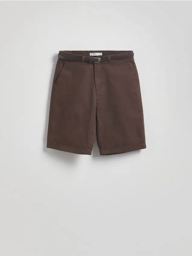 Pantaloncini chino con cintura Colore marrone