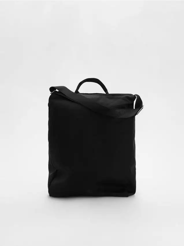 Zaino lucido metallizzato Colore nero