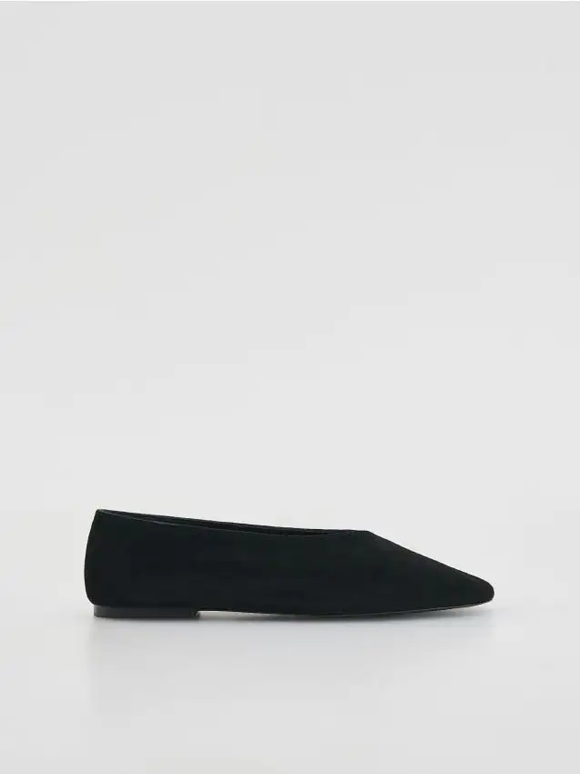 Ballerine in pelle scamosciata Colore nero