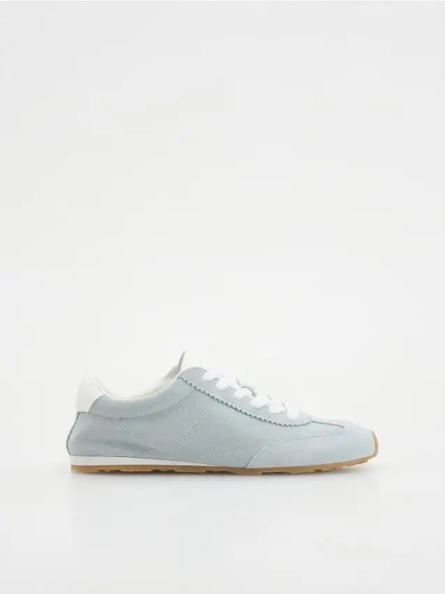 Sneaker scamosciate Colore turchese pallido