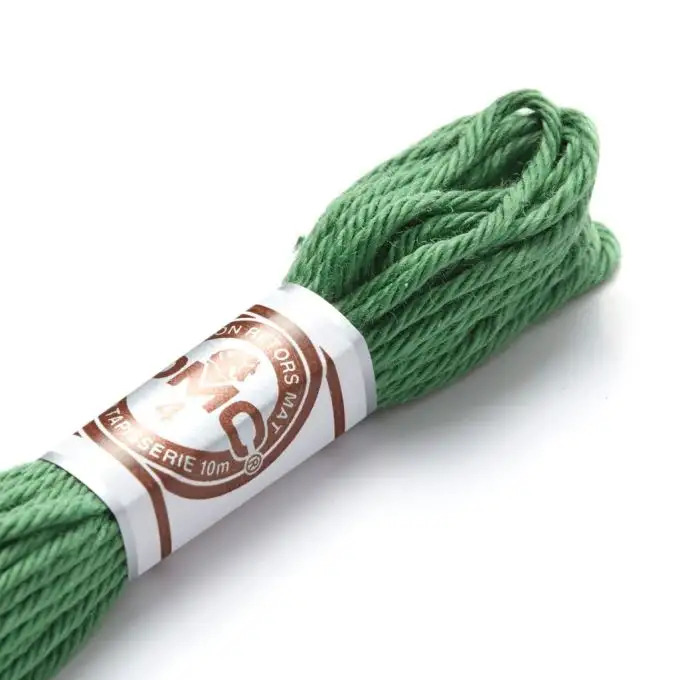 Filo da ricamo ritorto opaco verde - COL 2561