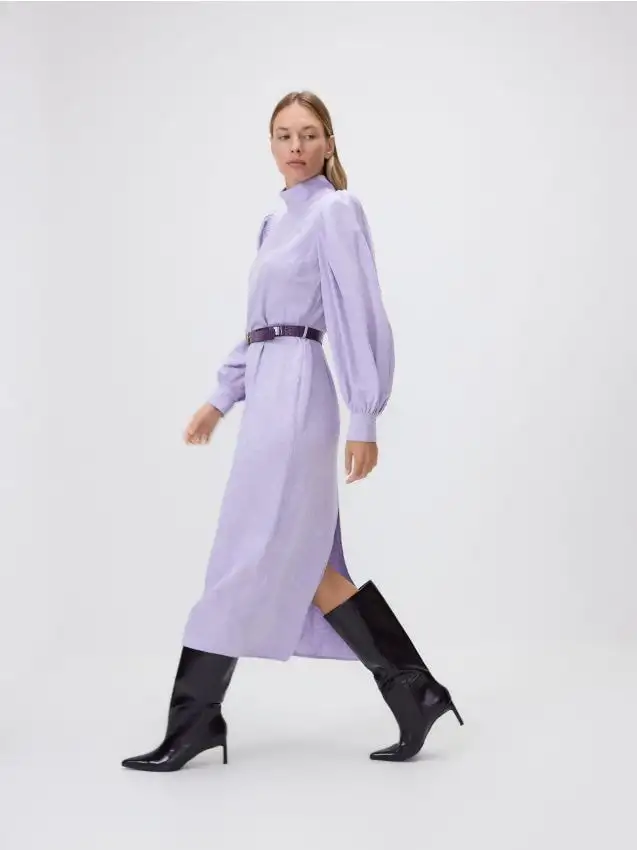 Vestito con cintura a catena Colore lavanda