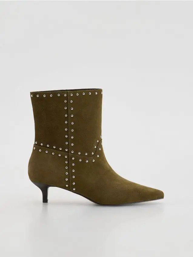 LADIES` ANKLE BOOTS Colore verde