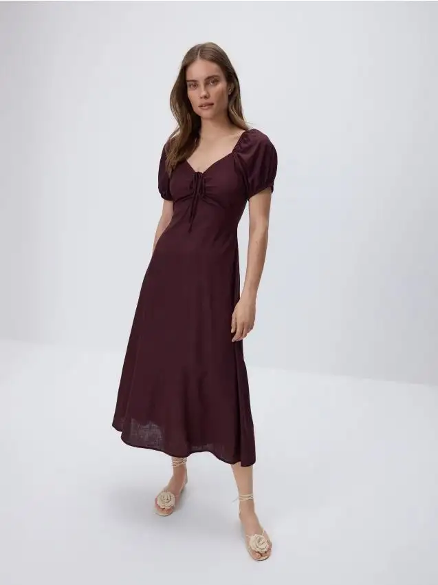 Abito midi con misto lino Colore marrone